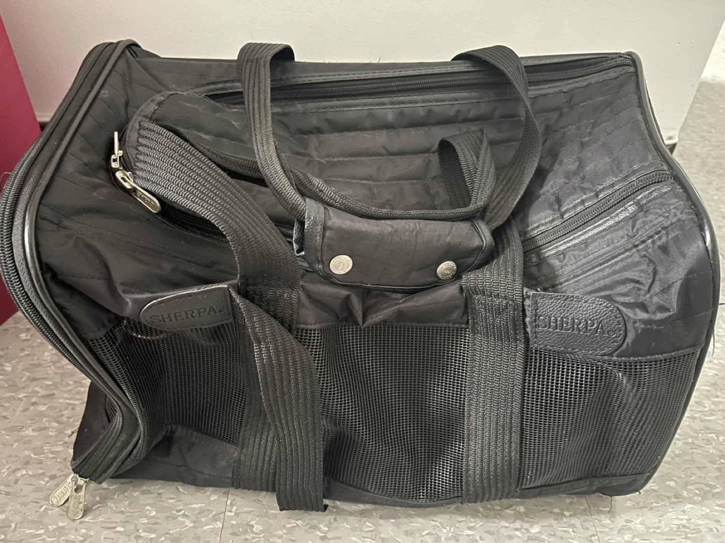 Large Sherpa Original Deluxe Travel Carrier