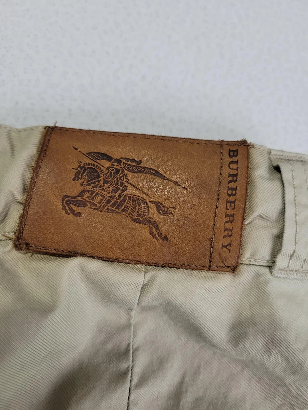 Burberry Kids Beige Cargo Shorts Size 8Y/128cm - photo 3