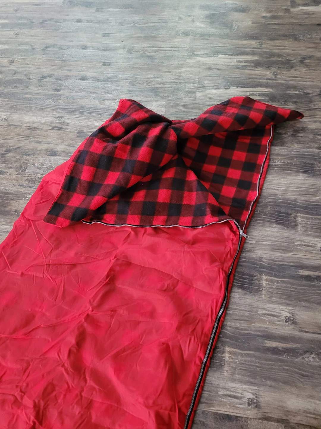Marlboro Unlimited Sleeping Bag - photo 2