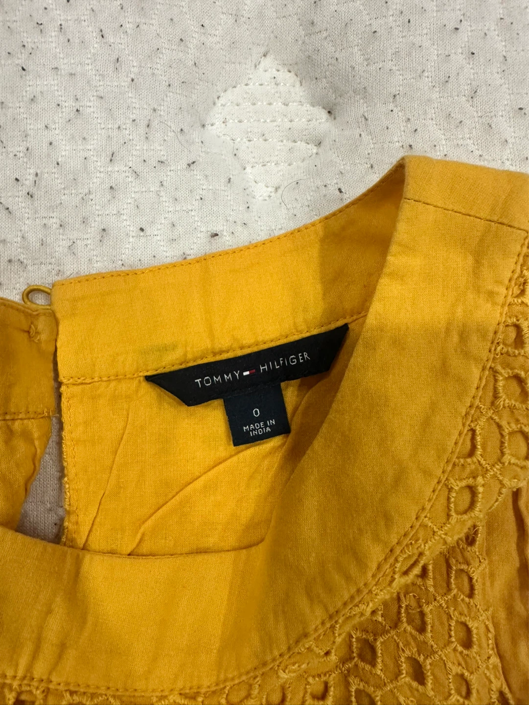 Tommy Hilfiger Yellow Eyelet Dress Size 0 - photo 2