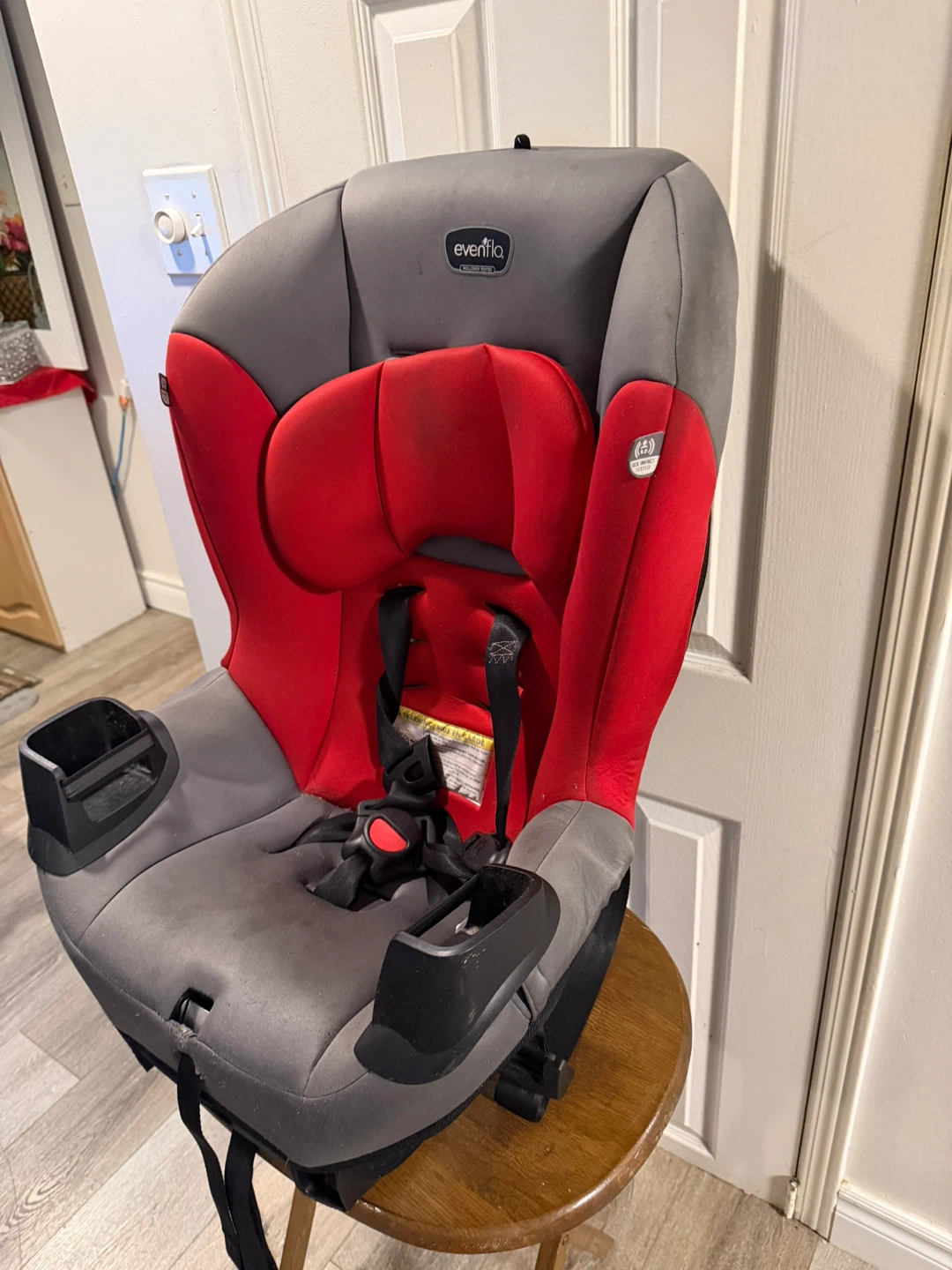 Evenflo Sonus Convertible Car Seat - photo 3