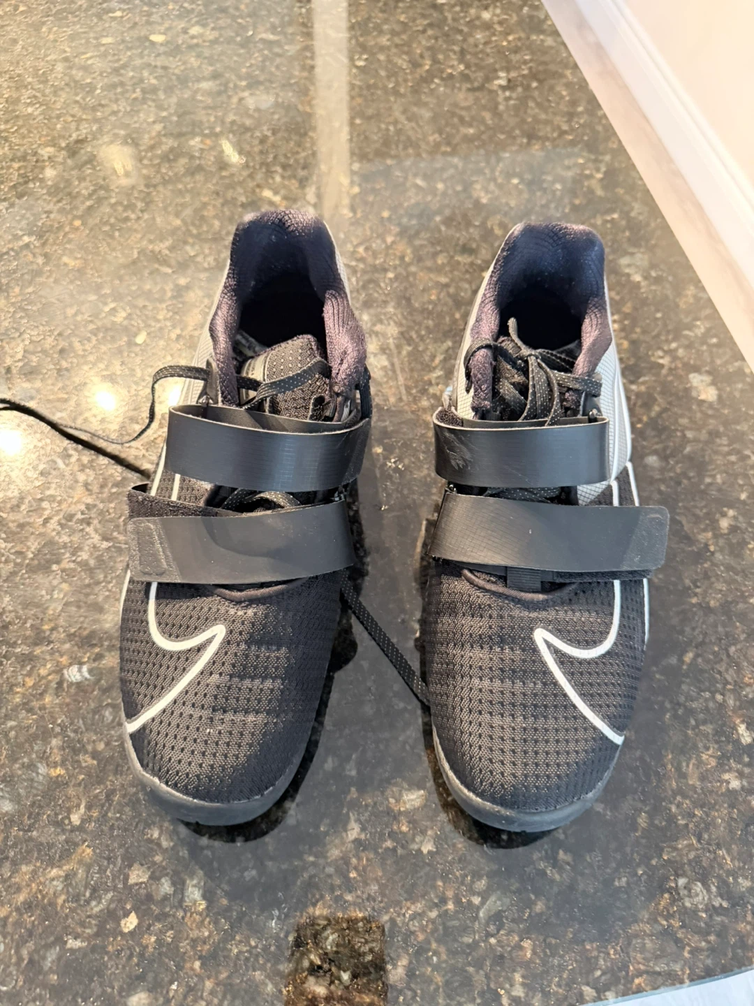 Nike Weightlifting Shoes - SIZE 9 - photo 2