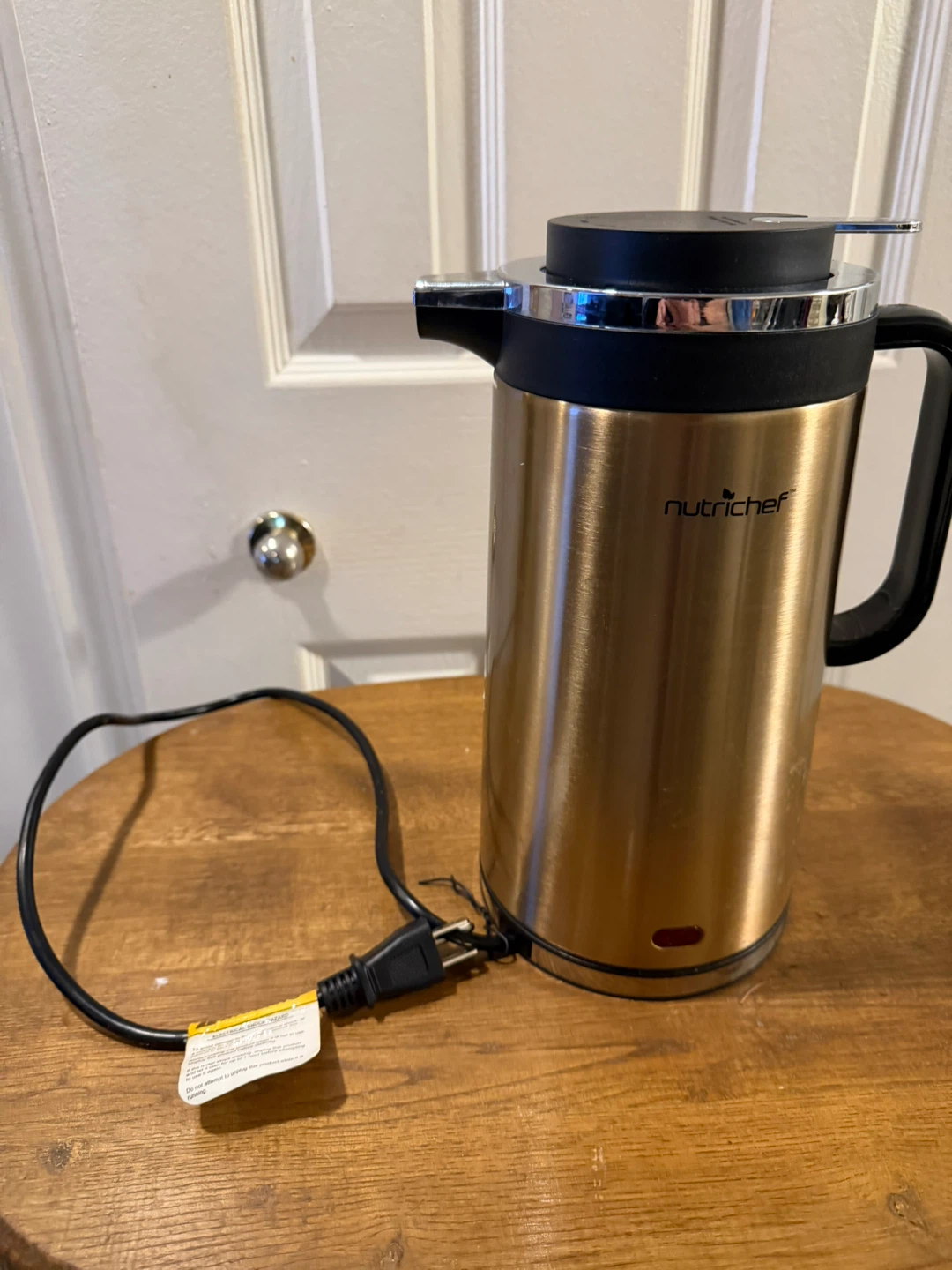 NutriChef PKWK33GD Electric Kettle
