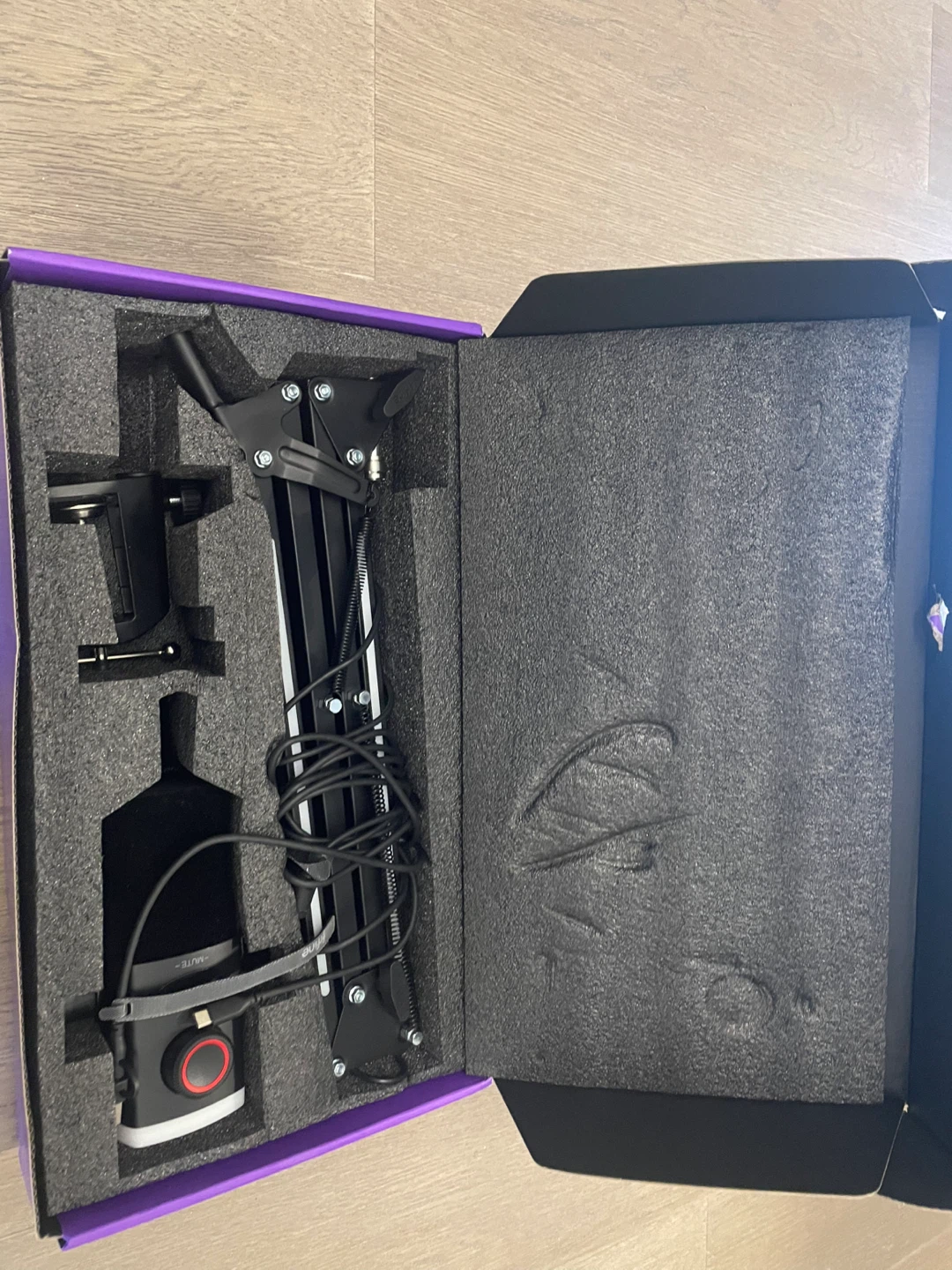 FIFINE AM8 PROT RGB Streaming Microphone Kit - photo 3