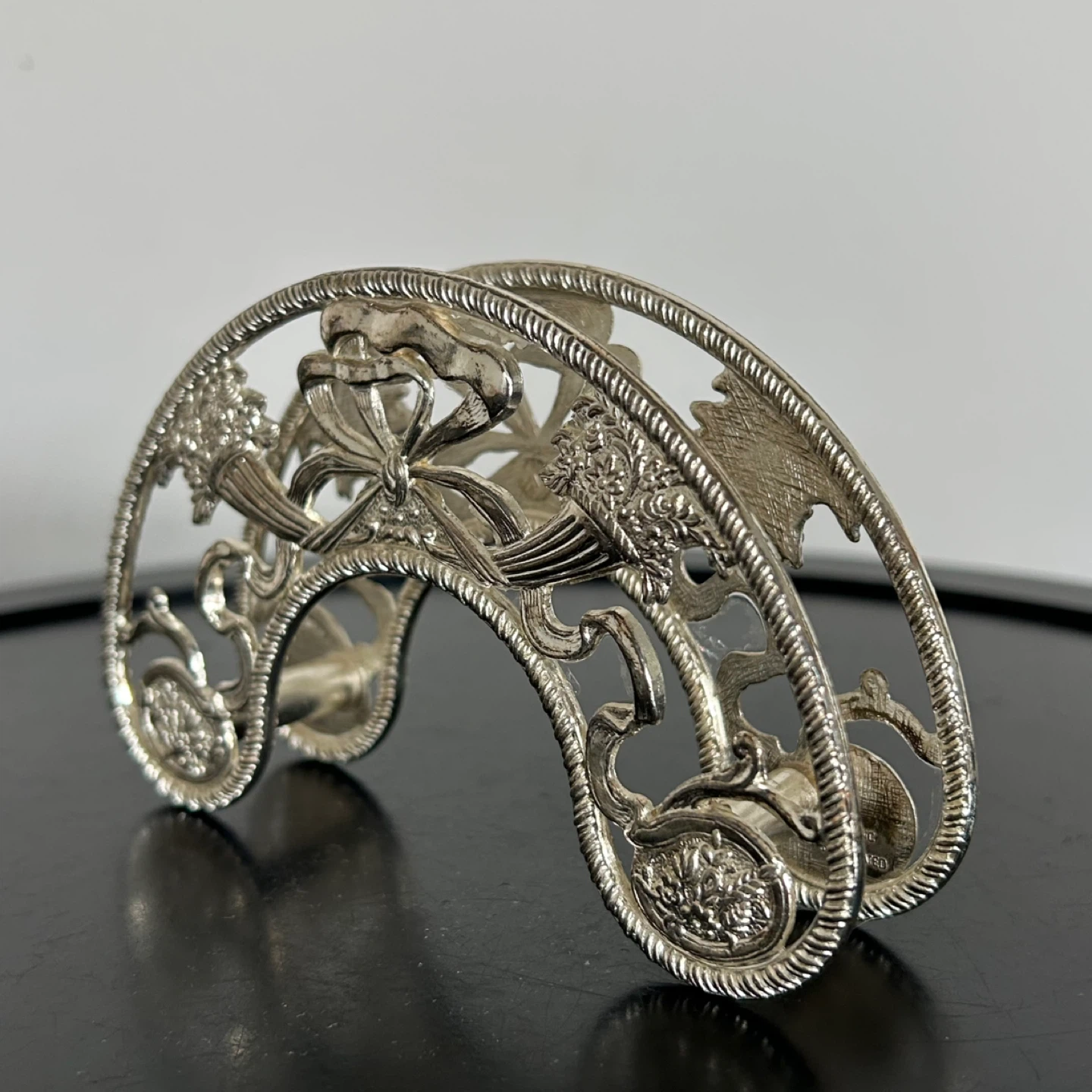 Vintage Italian Silver-Plated Napkin Holder - photo 2