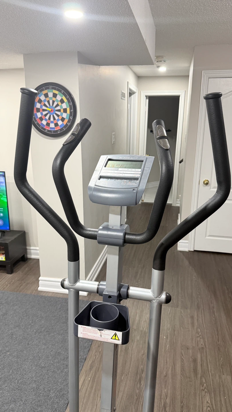 Bladez Cross Trainer Elliptical - photo 2