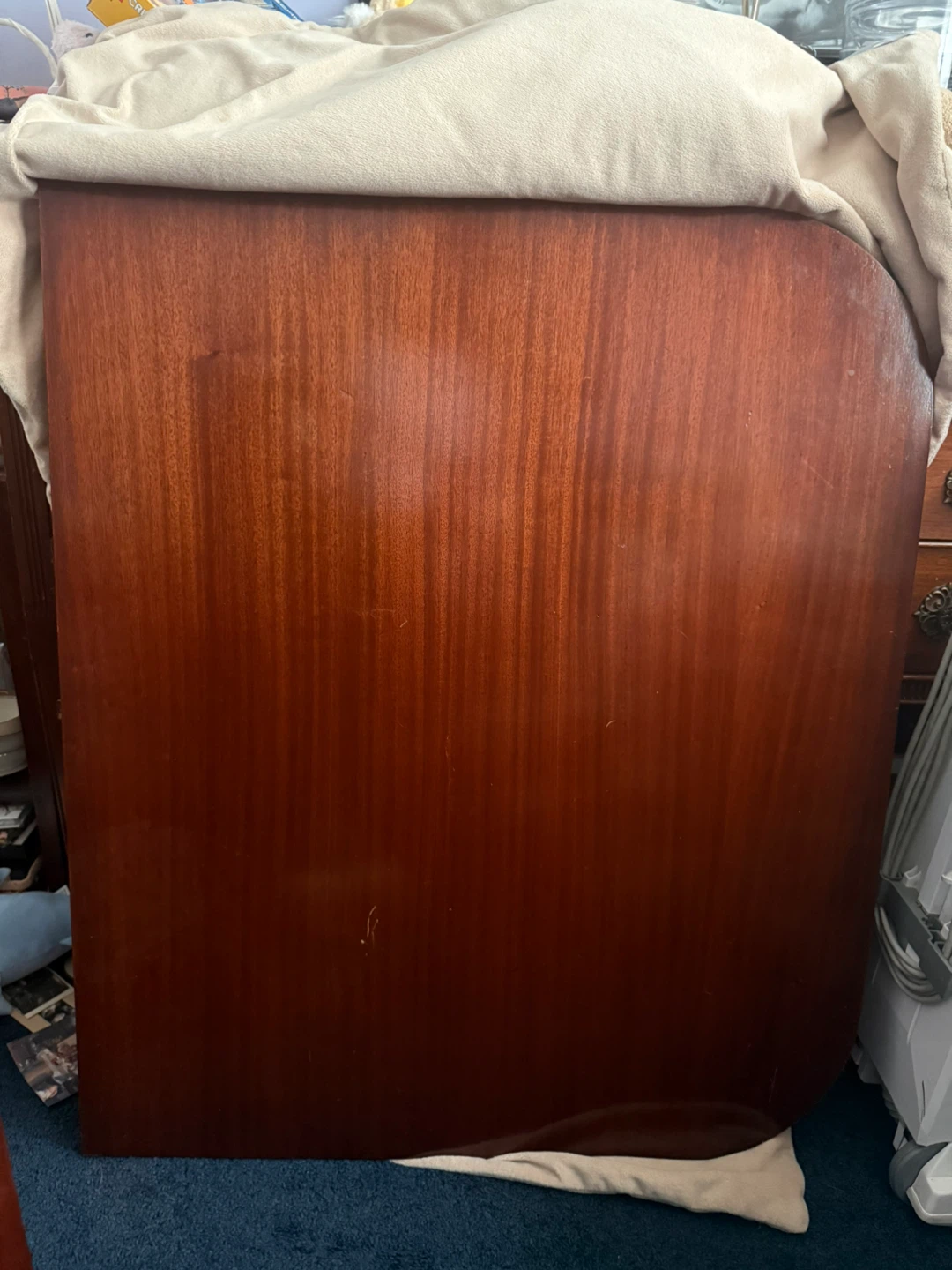 Pedestal Dining Table and 8 Chairs
