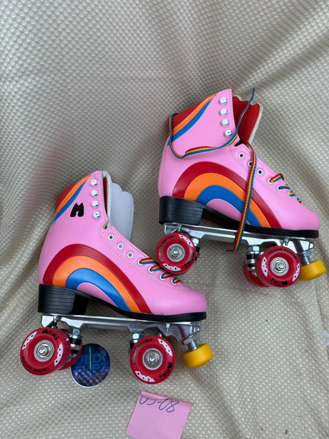 Moxi Rainbow Rider Roller Skates size 6 - photo 2