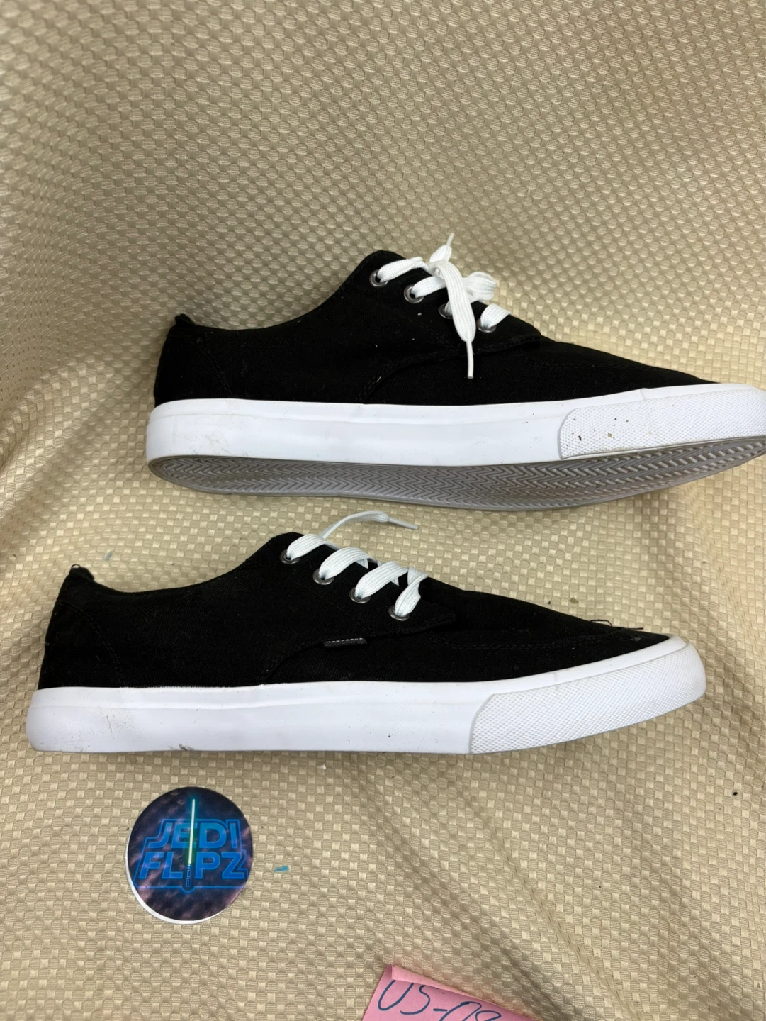 Zoo York Black Canvas Low Top Sneakers size 11