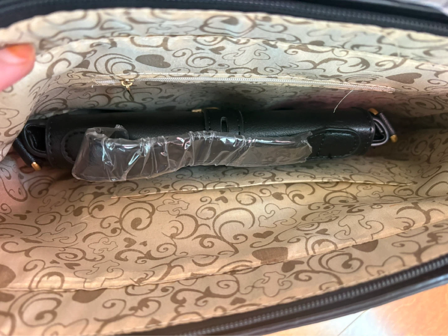 Sac fourre-tout noir avec petite pochette - photo 3