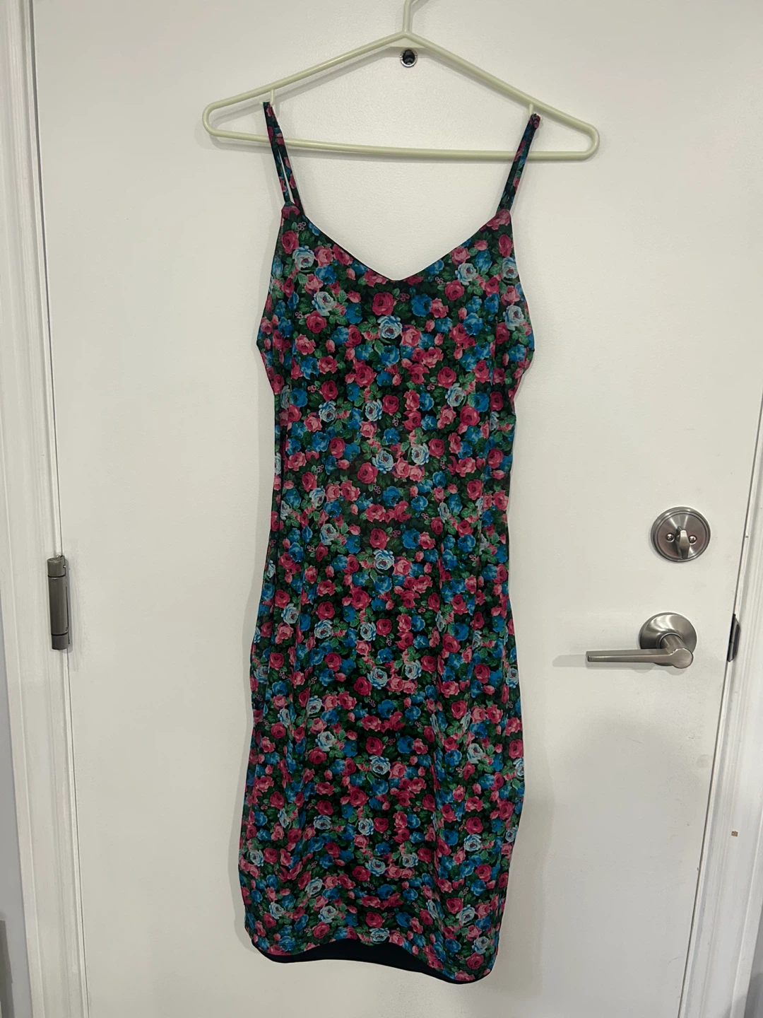 Dresses $5 size M - photo 2