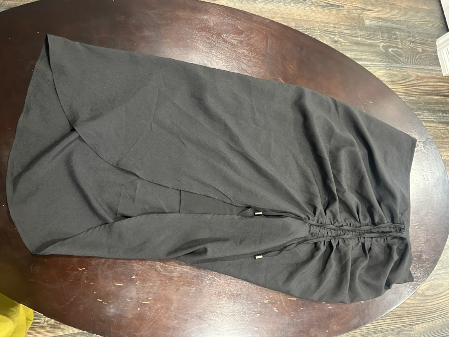 Skirts and shorts medium $5 each - photo 4