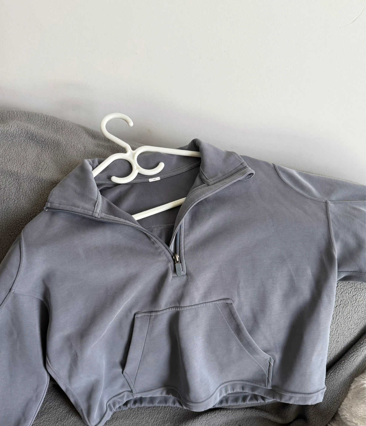 Lululemon Grey Quarter Zip Pullover size 8 - photo 2