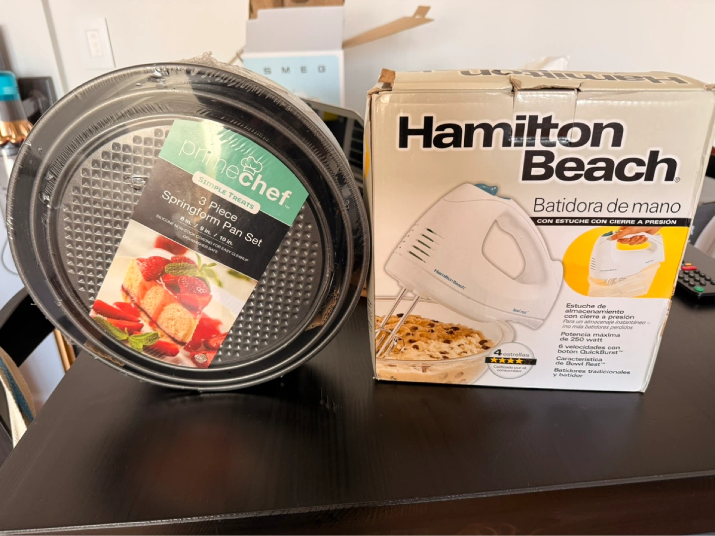 Hamilton Beach Hand Mixer & PrimeChef 3-Piece Springform Pan Set