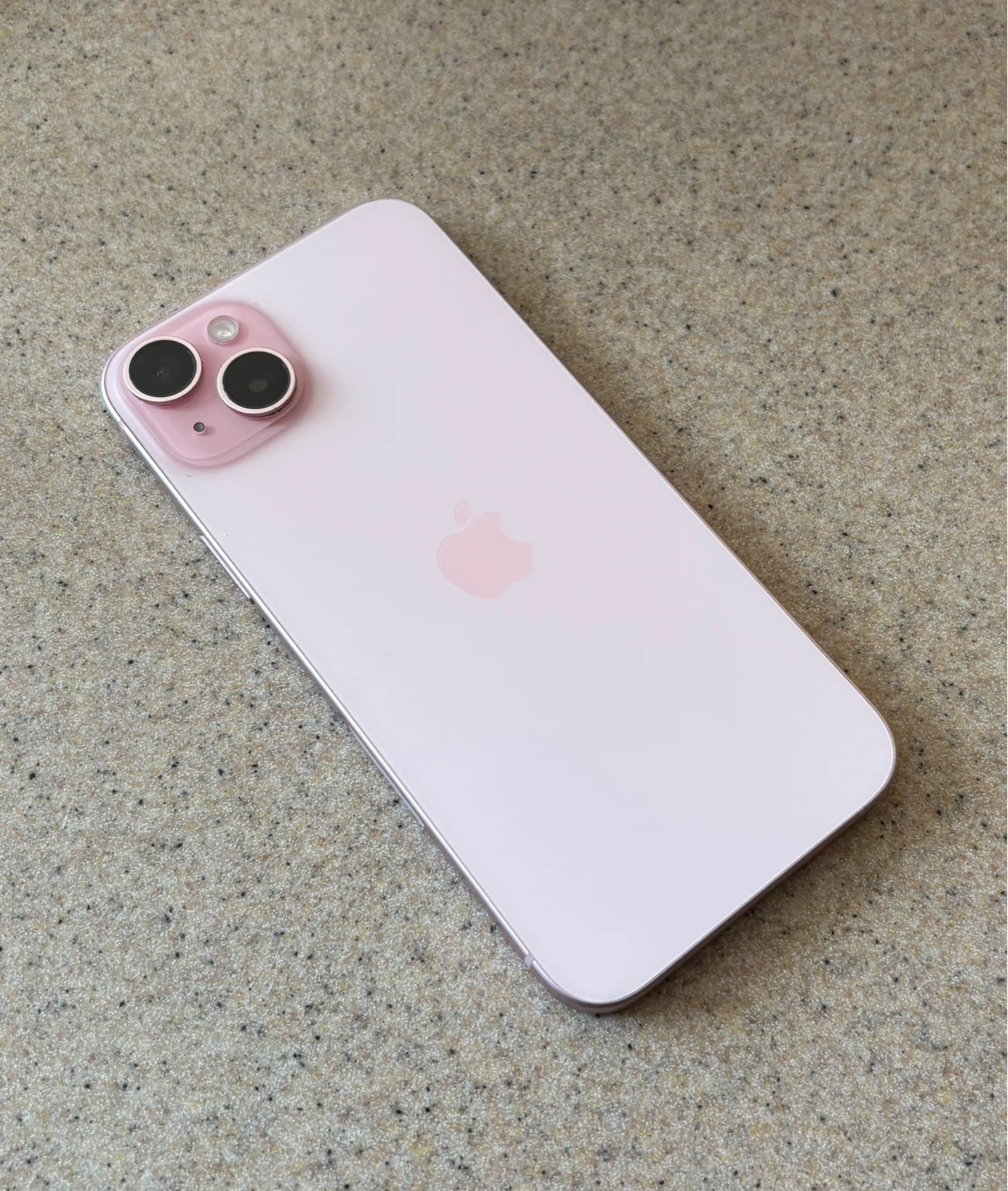 iPhone 15 Plus Unlocked - 128 GB - Pink