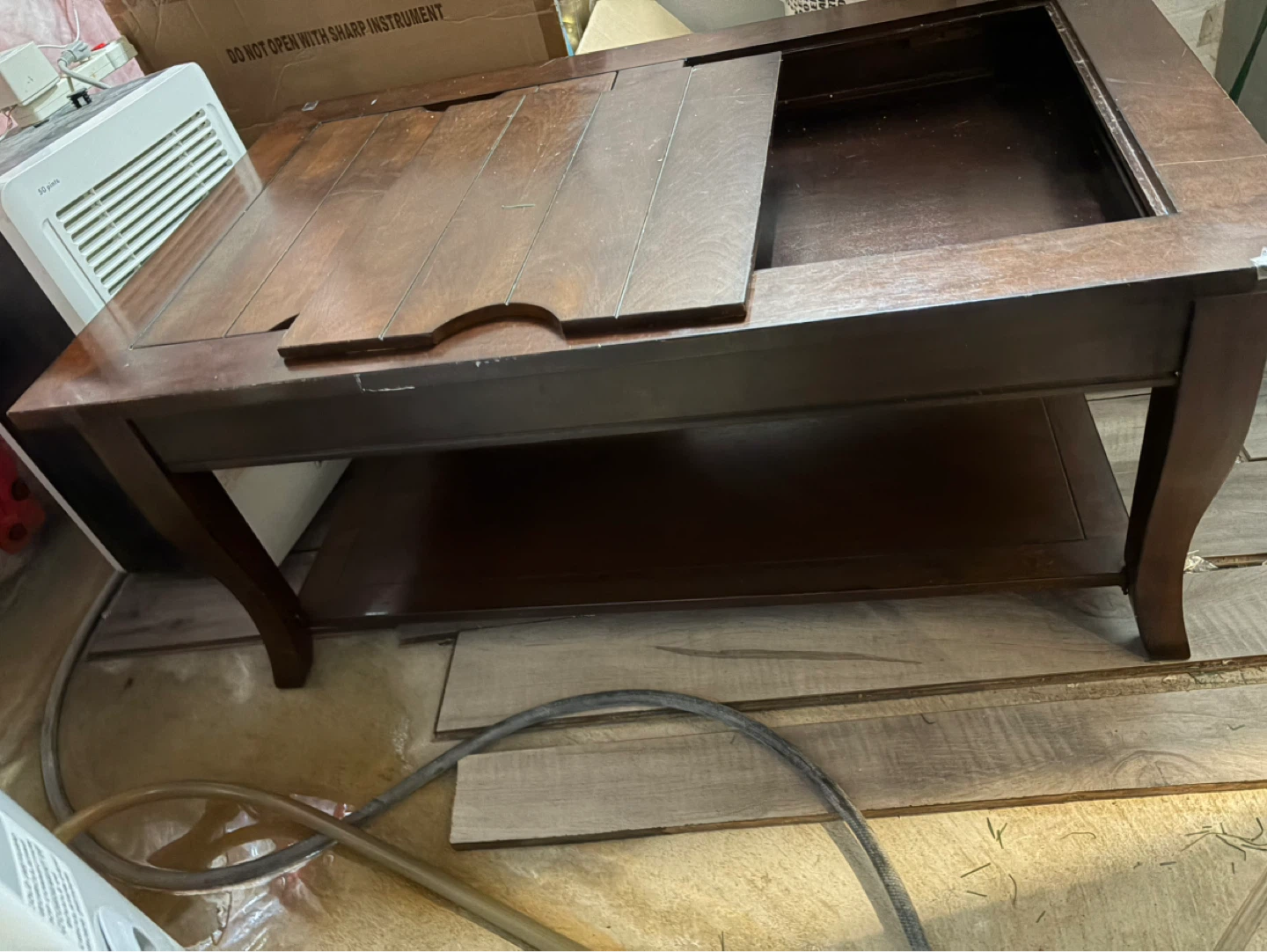 Wooden Coffee Table - photo 3