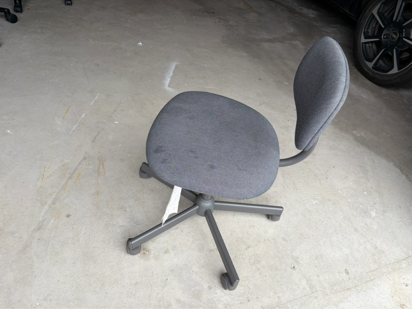 Dark Grey Office Chair with Wheels - photo 2