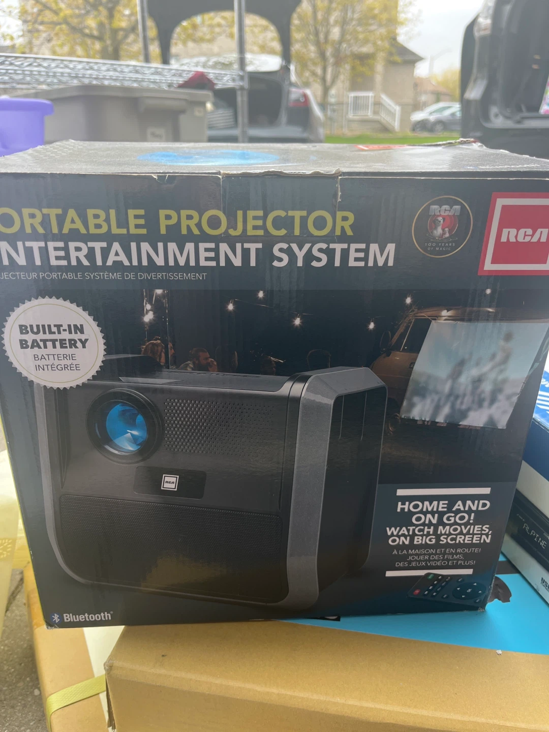 RCA Portable Projector Entertainment System - photo 2