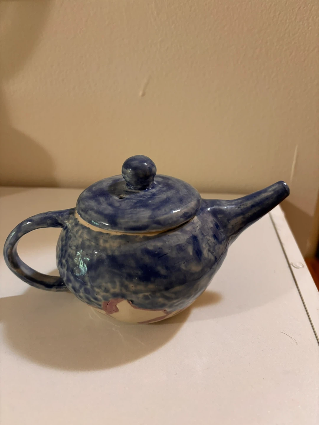 Ceramic tea pot