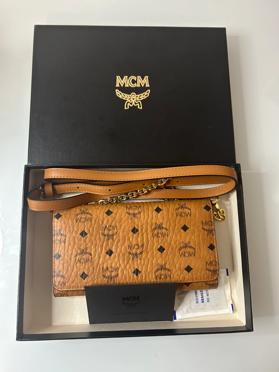 MCM Visetos Original Phone Wallet Cognac