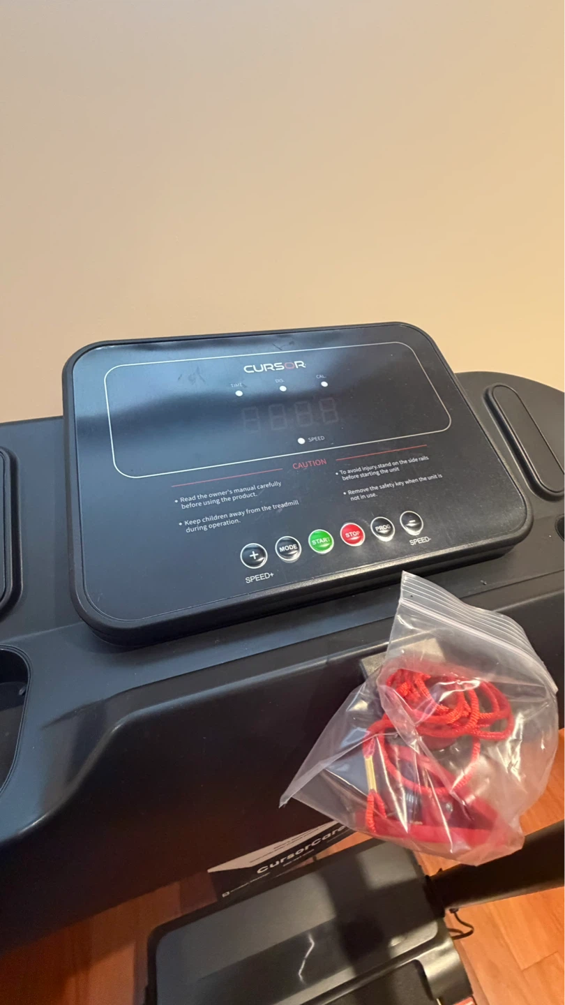 CURSOR Treadmill - photo 4