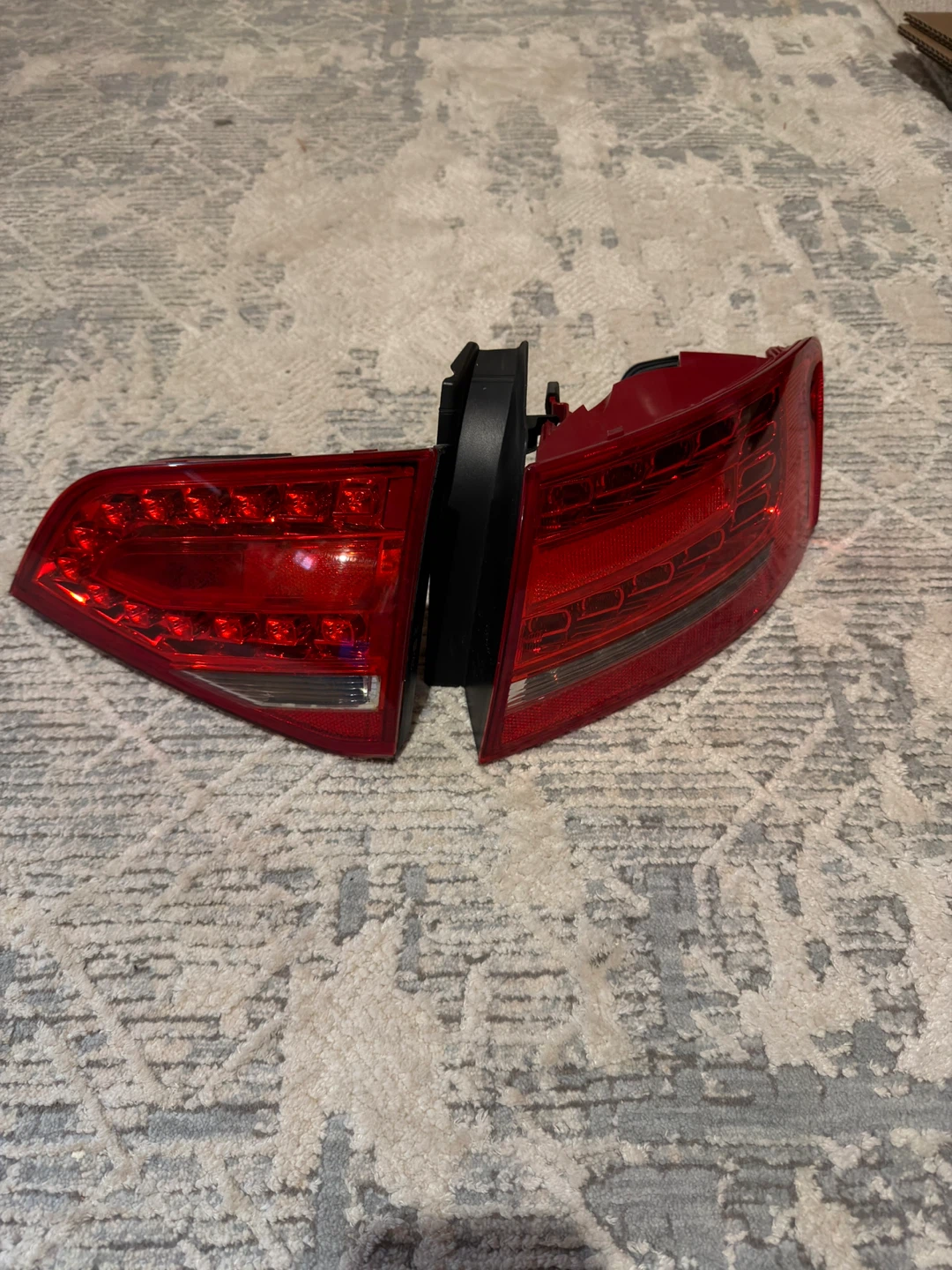 Audi A4 B8 OEM LED Tail Lights Full Set – Never Installed | $120