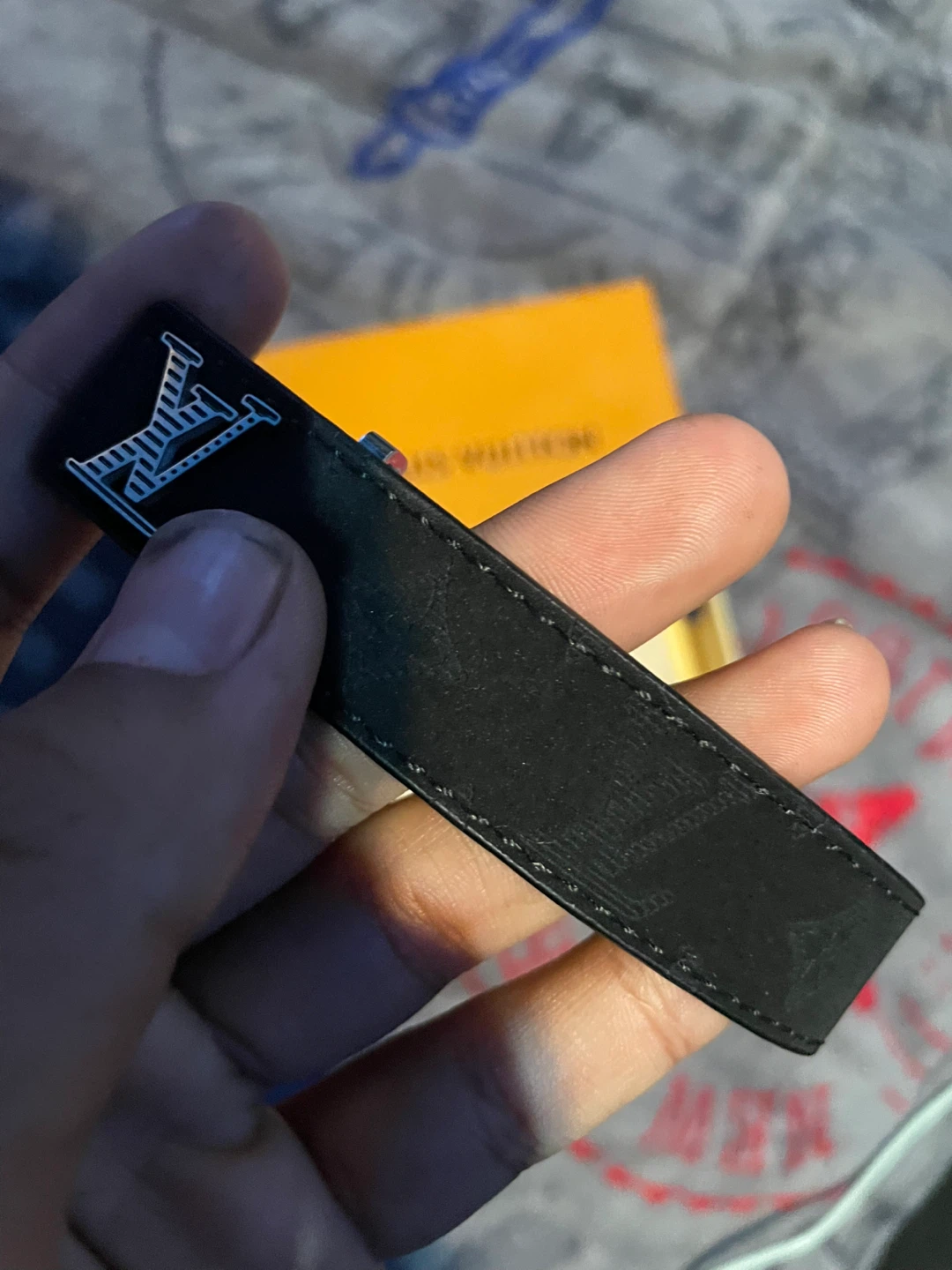 Louis Vuitton Black Leather Bracelet - photo 4