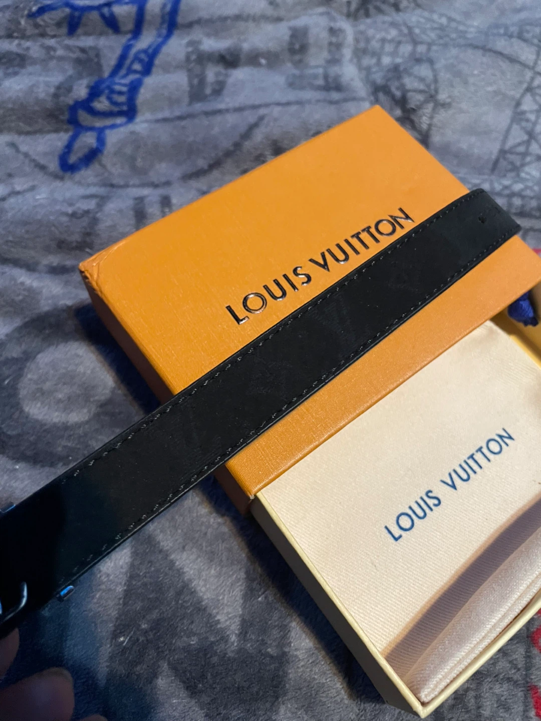 Louis Vuitton Black Leather Bracelet - photo 3