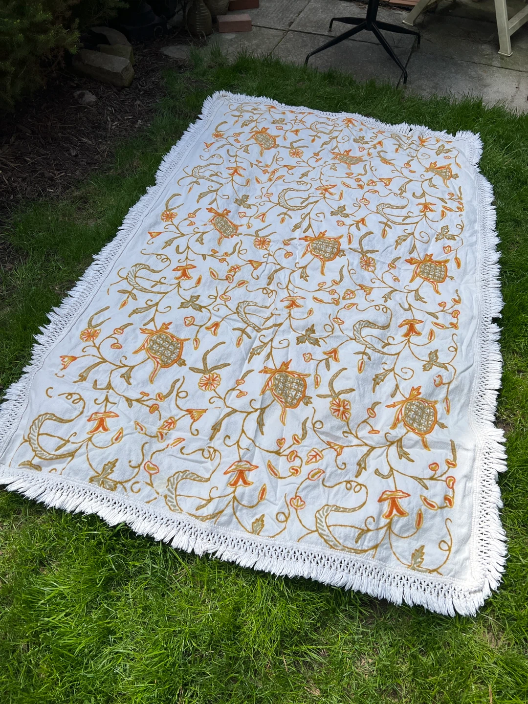 Embroidered Crewel  Throw Blanket with Tassels - photo 2