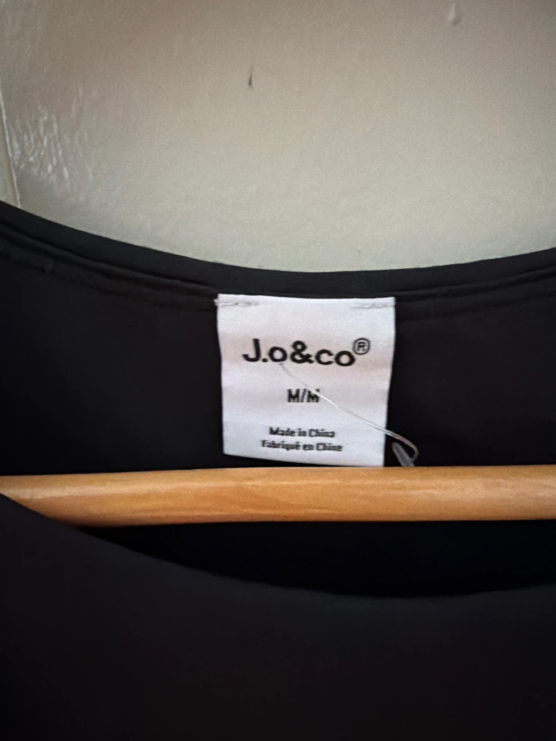 J.o&co Black Tank Top - Medium - photo 2
