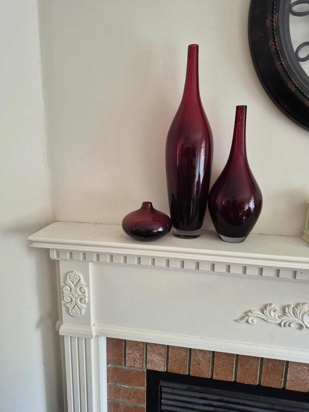 Set of 3 Red Glass Vases