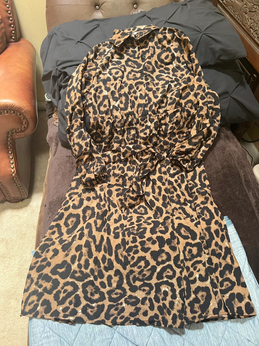 Women's Leopard Print Button-Up Midi Dress - photo 2