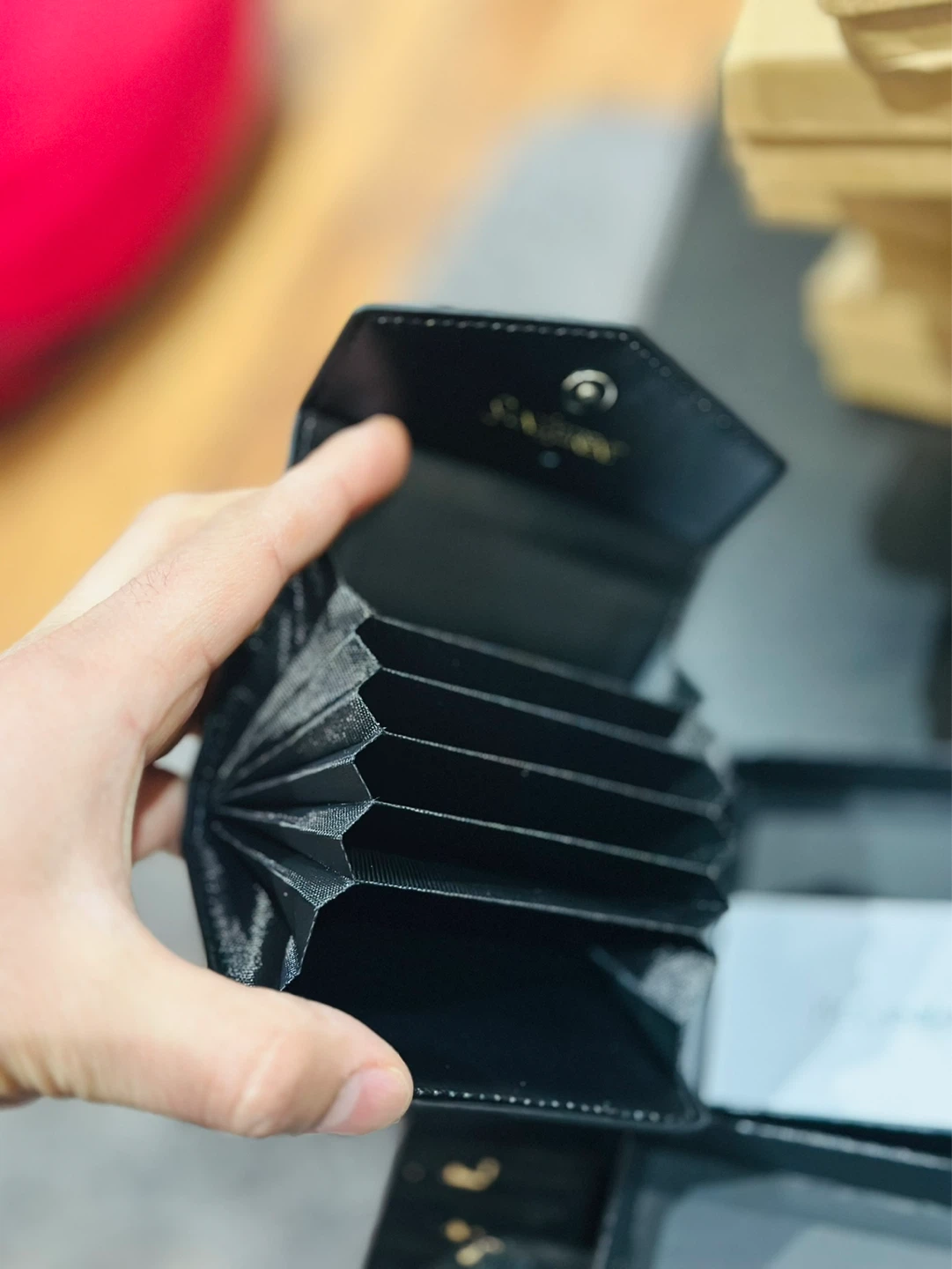 Yves Saint Laurent Black Patent Crocodile Card Holder - photo 4