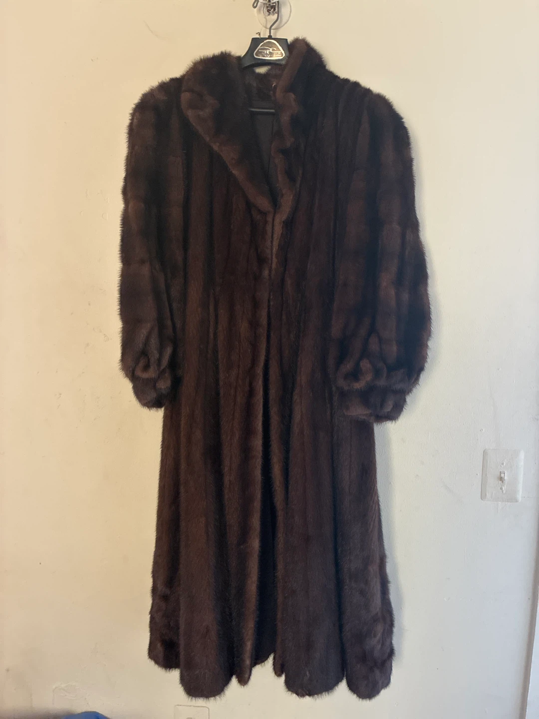 Brown Mink Fur Coat - photo 3