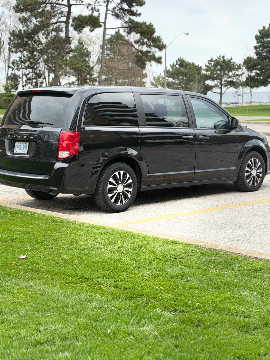 Dodge Caravan 2019 - photo 2