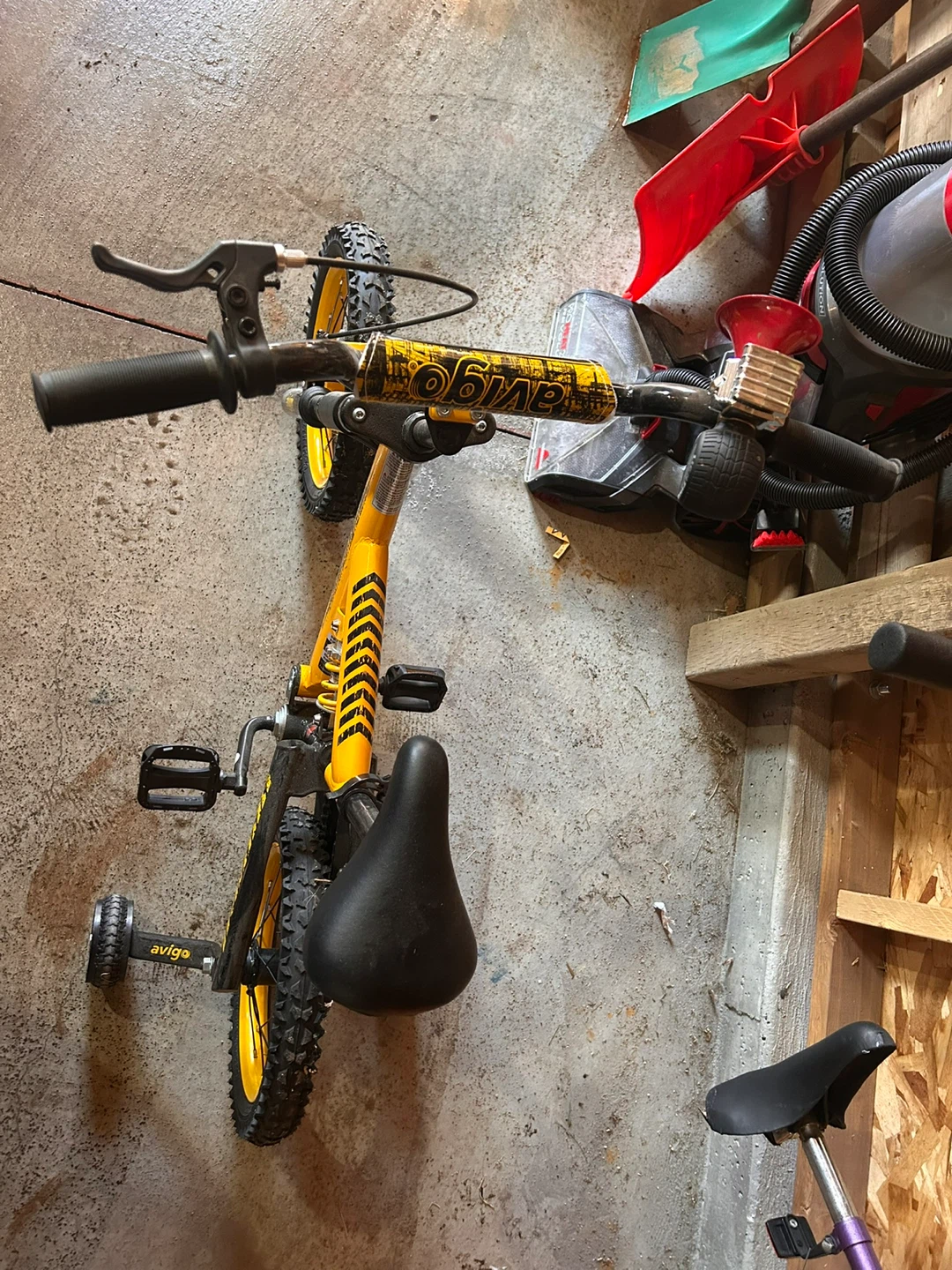 Avigo Children's BMX Bike - Yellow - photo 2