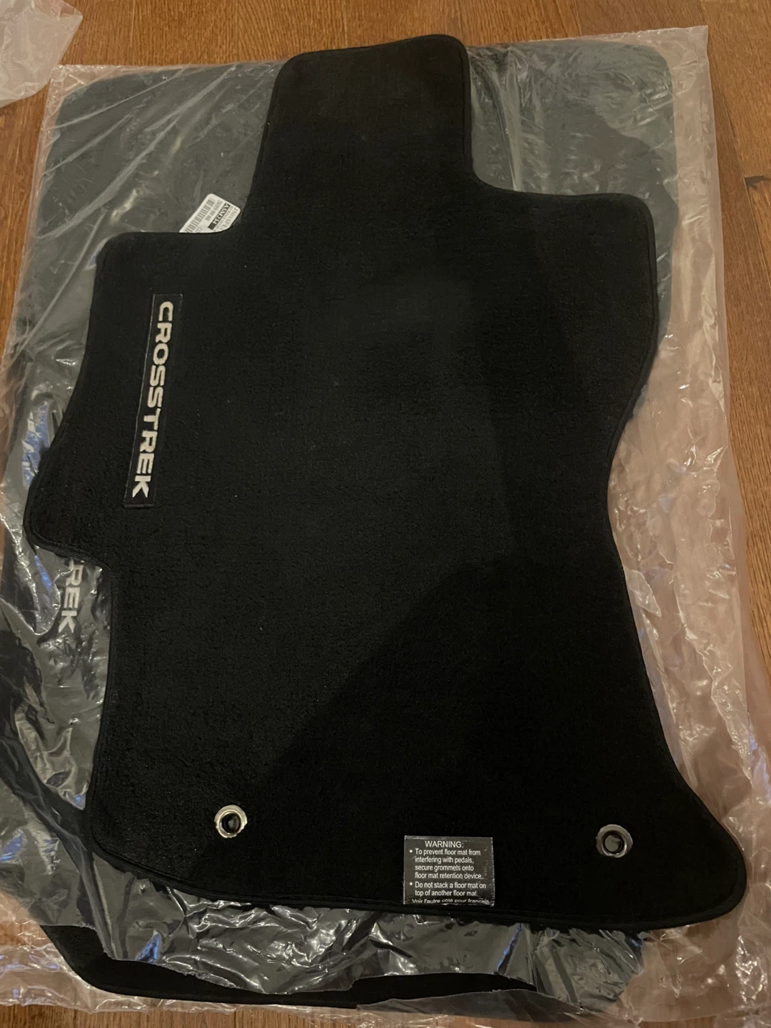 NEW Subaru Crosstrek 4 Pc Set Carpet Car Floor Mats - photo 2
