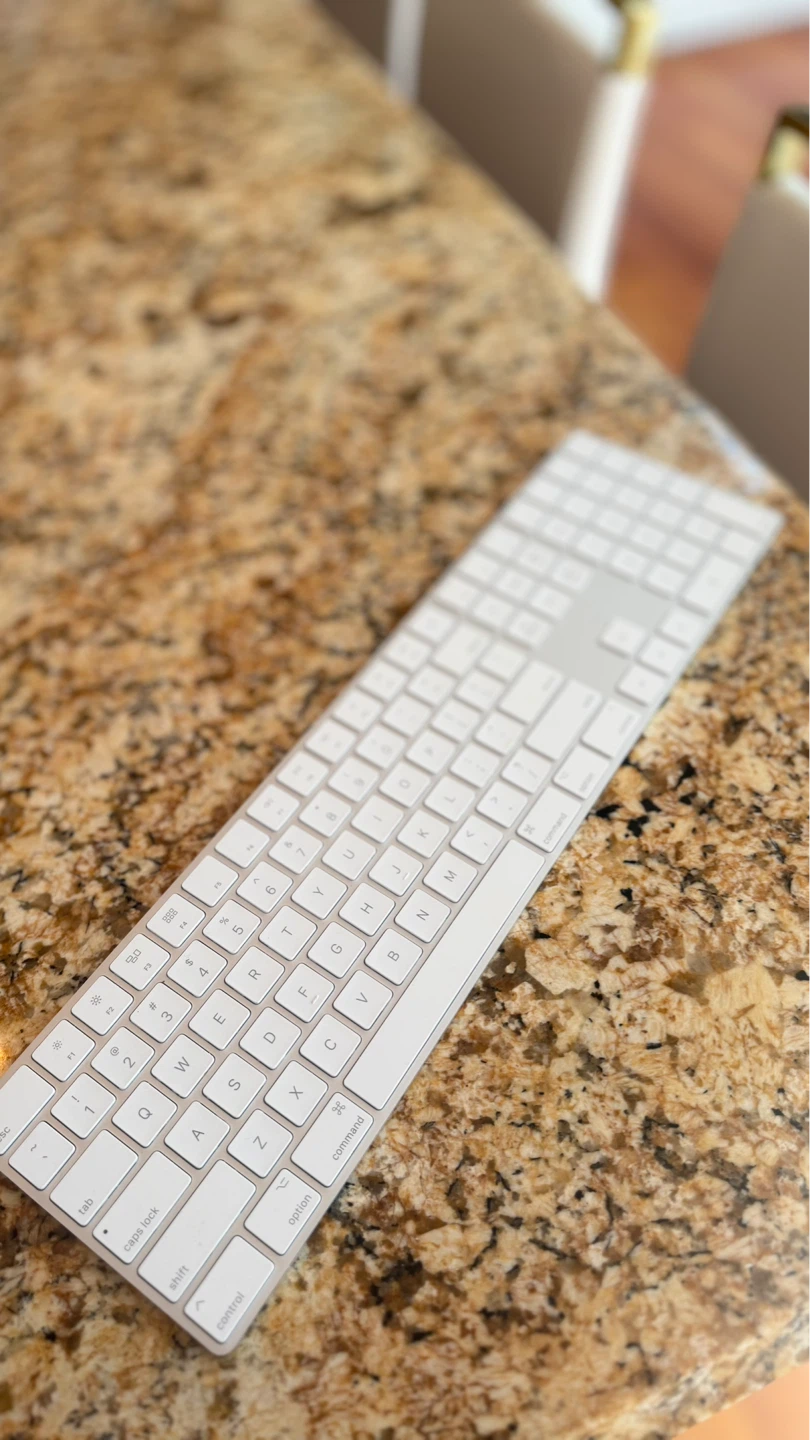Apple Magic Keyboard with Numeric Keypad