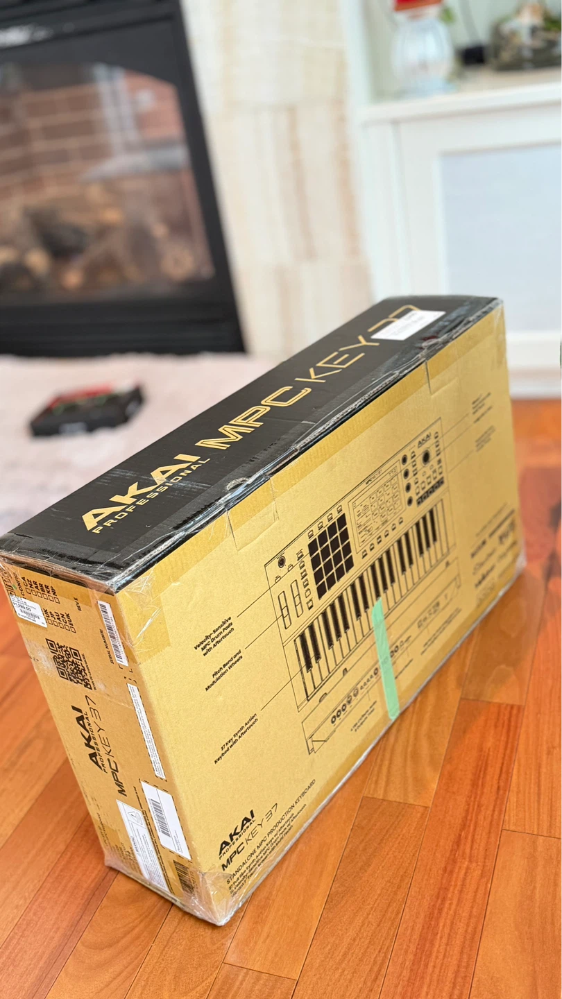 Akai MPC Key 37 Standalone MPC Production Keyboard - photo 5