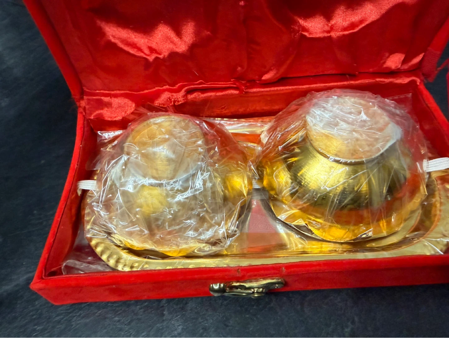 Decorative Gold Bowl & Tray Gift Set with velvet box - photo 2