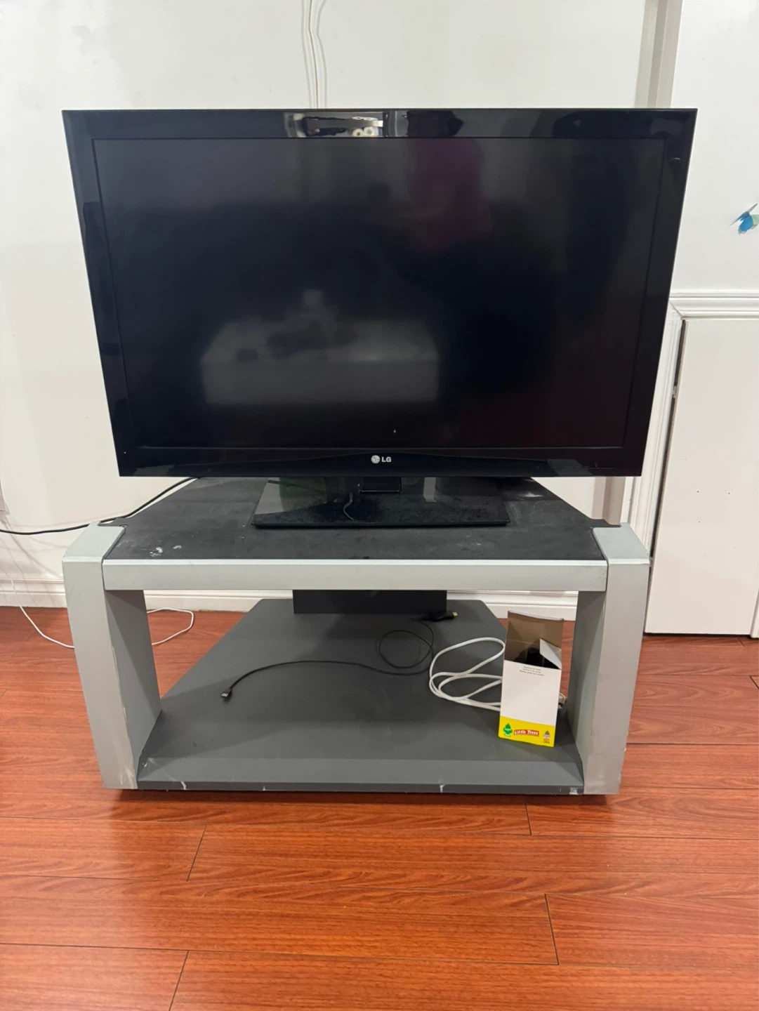 LG Flat Screen TV with Stand