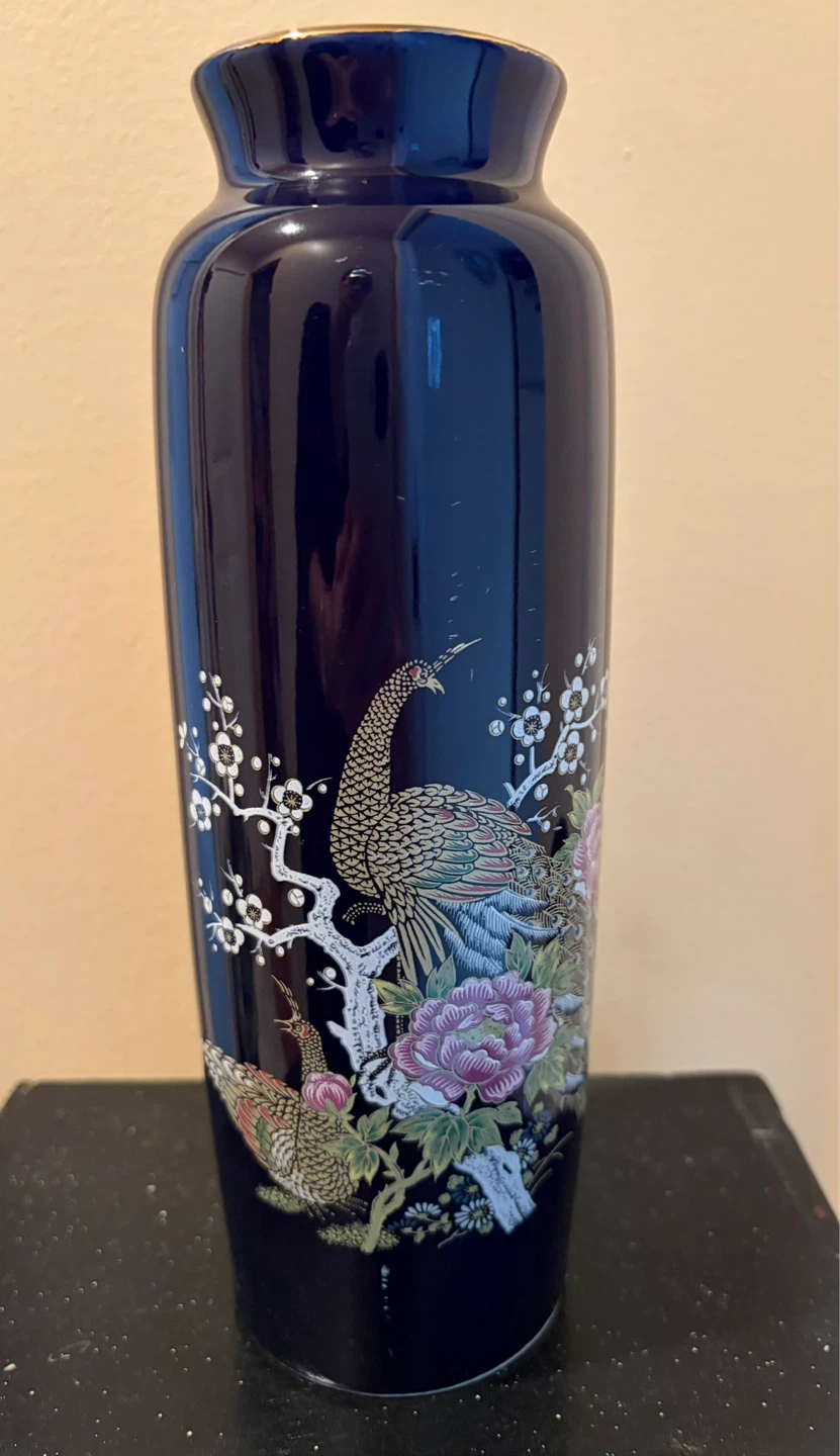 Apex Quality Blue Ceramic Peacock Vase