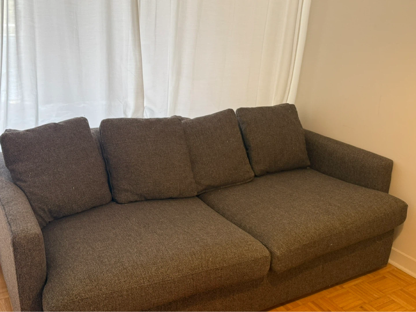 🛋️ Crate & Barrel Lounge Deep 83" Sofa - photo 2