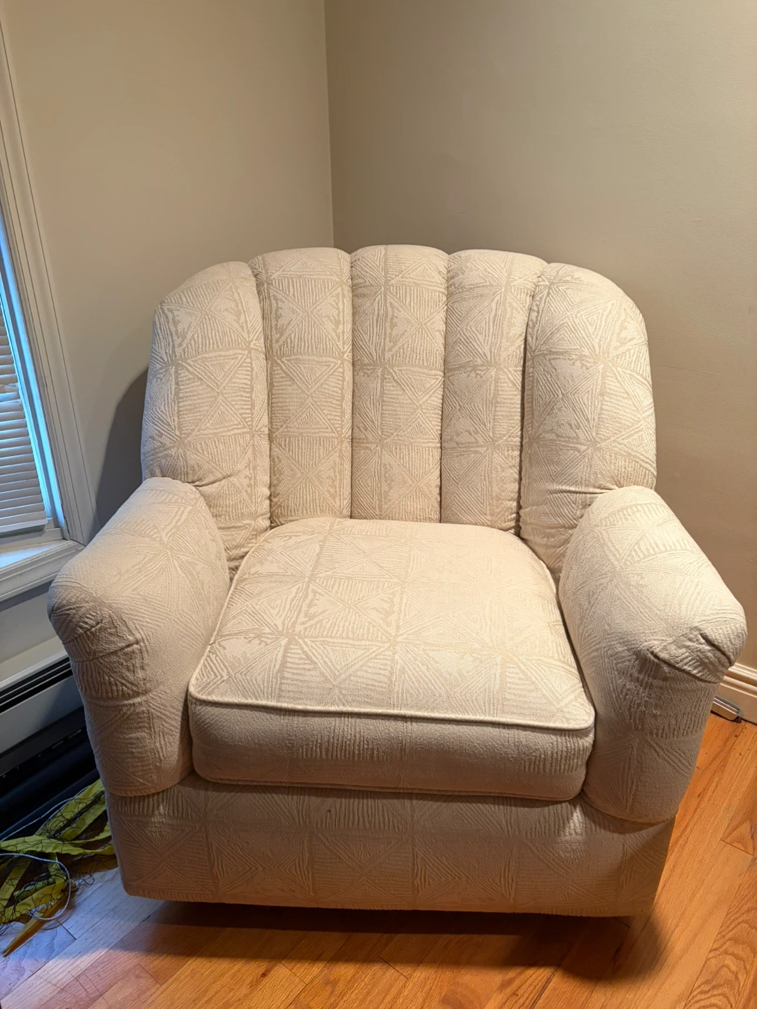 Cream Upholstered Accent  Swivel Chair