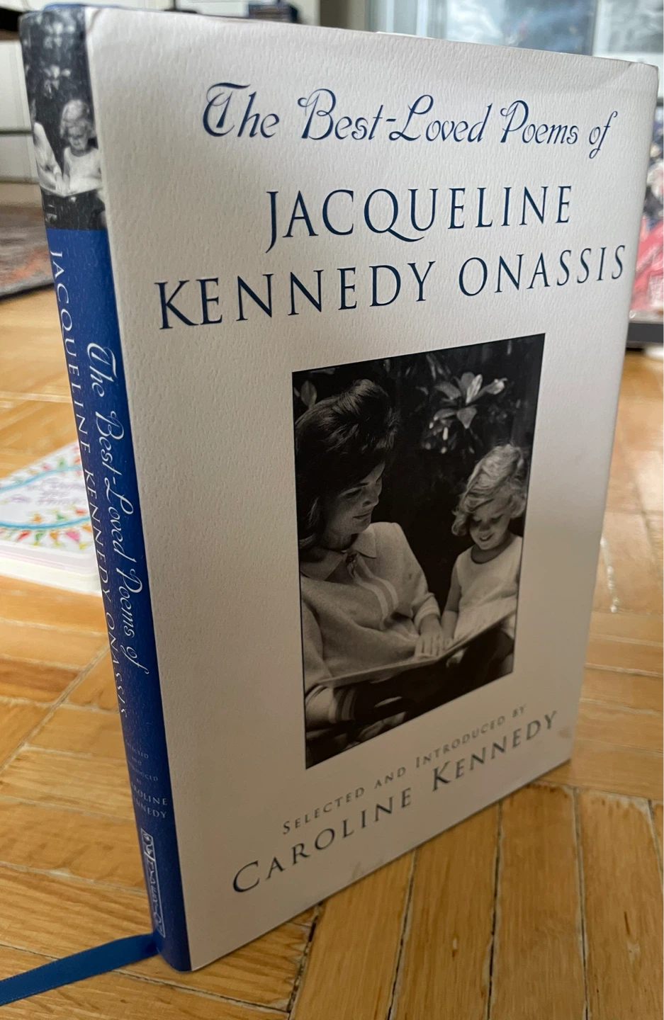The Best Loved Poems Of Jacqueline Kennedy Onassis Book