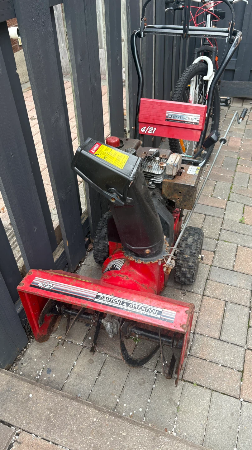 Mastercraft Snowblower - photo 4