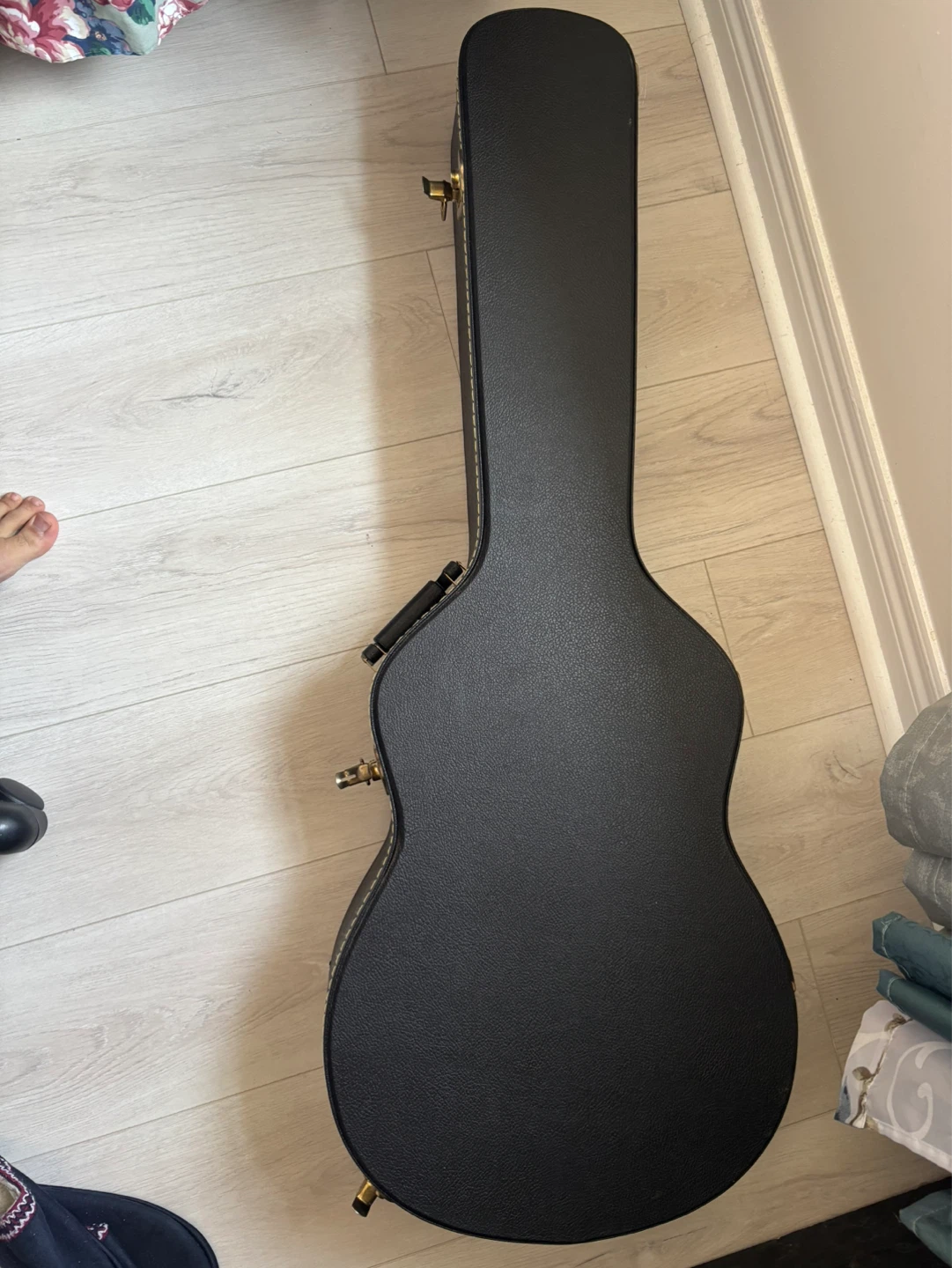 Vintage Decca Classical Guitar + Reinforced Hard Case - photo 4
