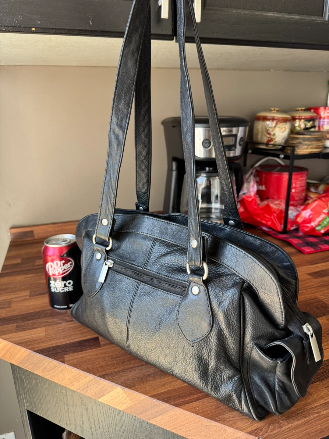Black Leather Shoulder Bag - photo 2