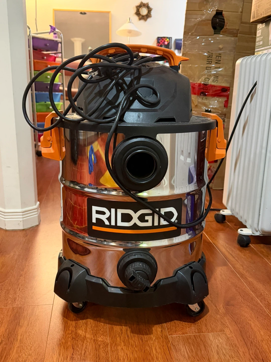 Industrial vacuum cleaner