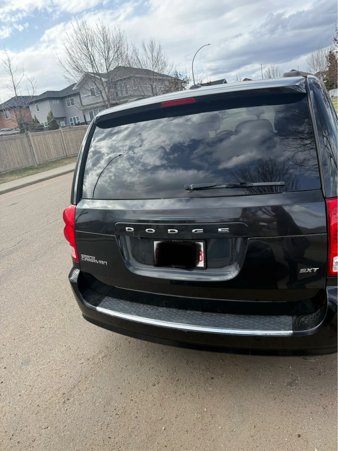 Black Dodge Grand Caravan SXT Minivan - photo 3